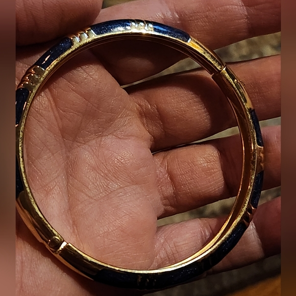 Narrow Blue and Gold Enamel Hinge Bangle - Picture 14 of 15